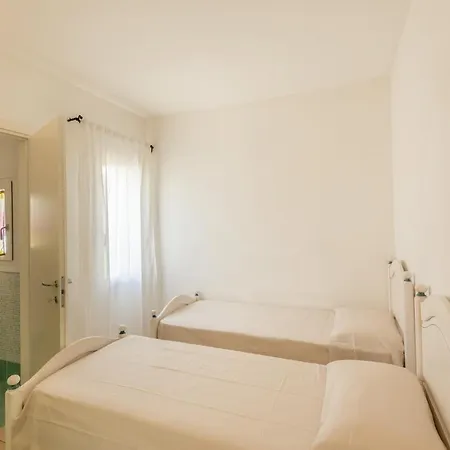 Apartmán Elegant Ea Bianca 2 Bedroom Sleeps 6 Extra Bed Available N0614