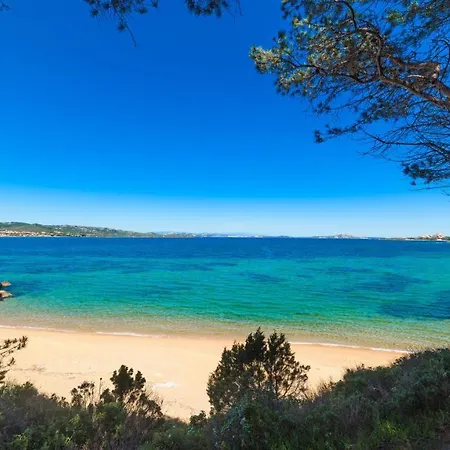 Elegant Ea Bianca 2 Bedroom Sleeps 6 Extra Bed Available N0614 Cala Bitta